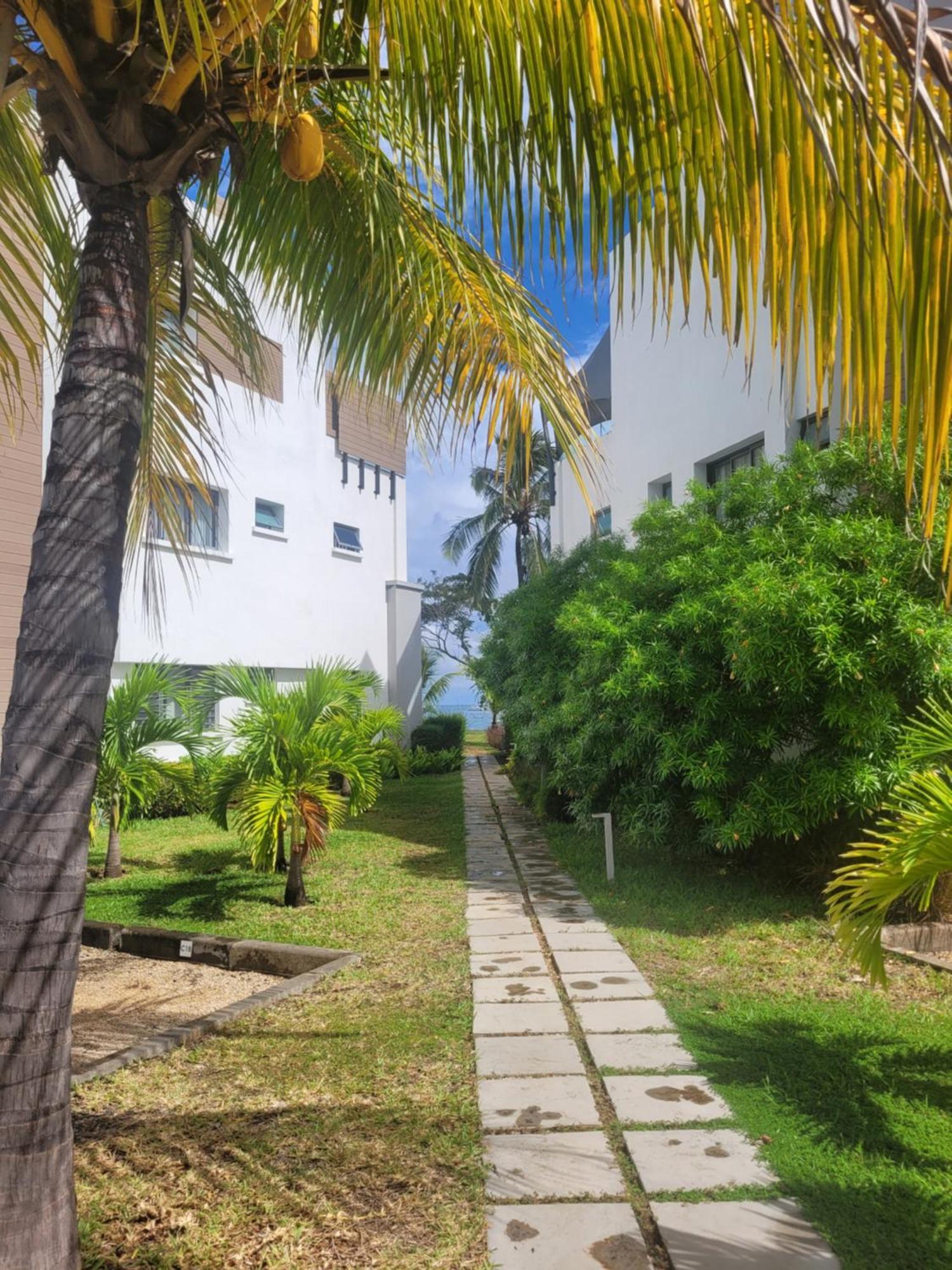 فيلة La Mivoie Beachfront With Private Pool *