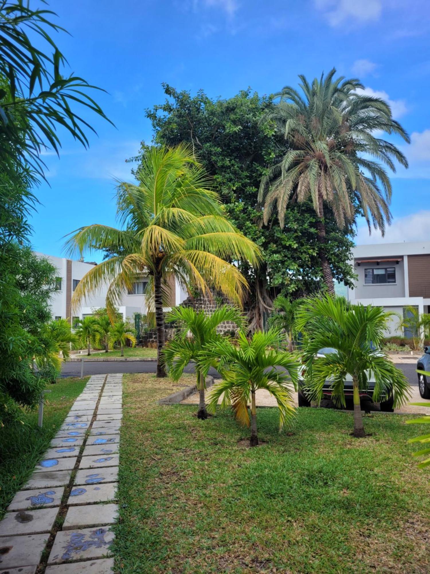 La Mivoie Beachfront With Private Pool * ريفير نوار